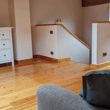 Jarandin 27 - Adosado Familiar En *